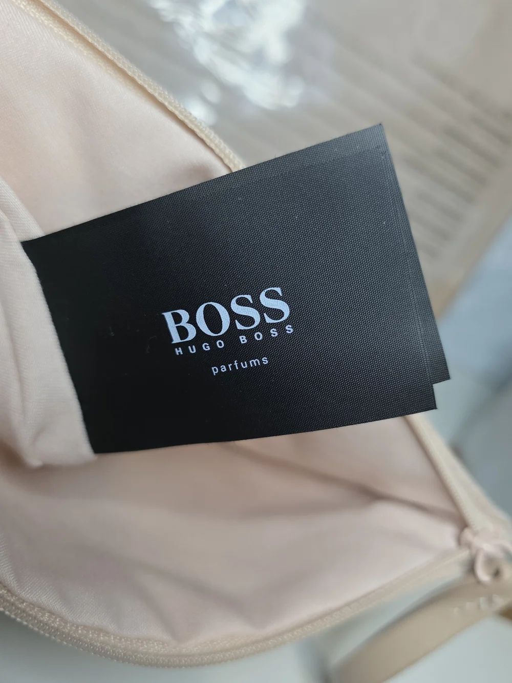 Boss gold pouch